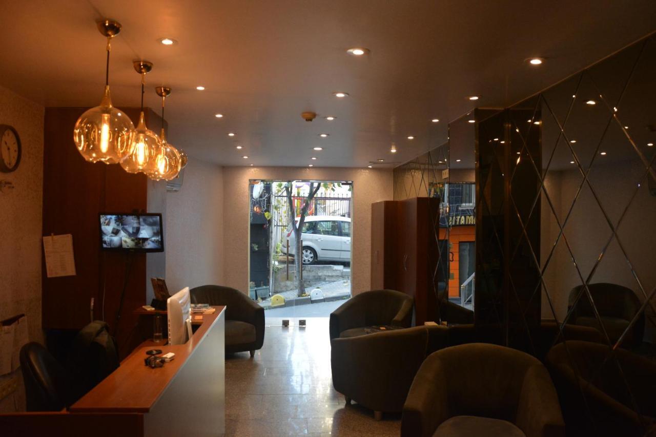 Hotel Wide Taksim 2*