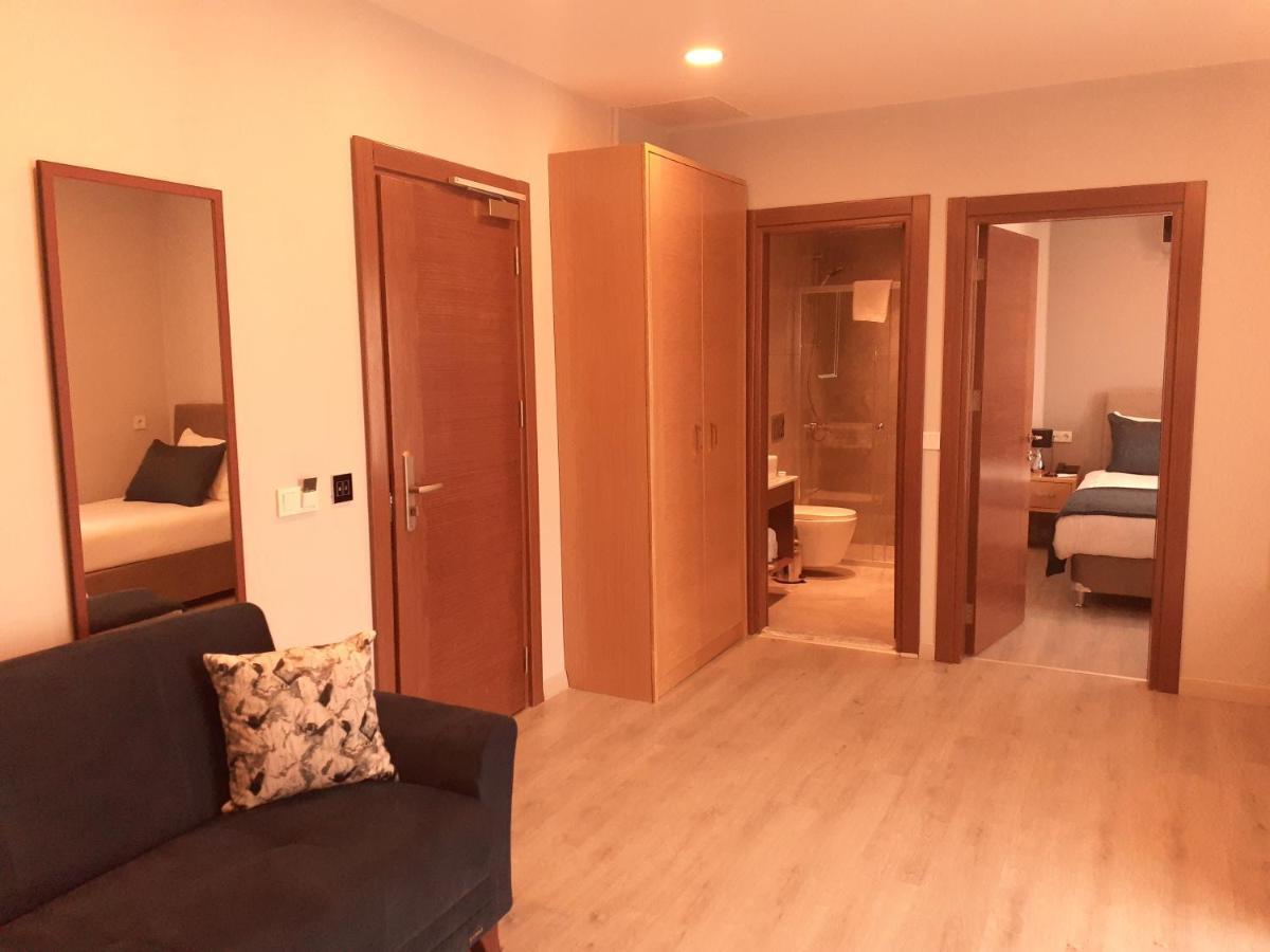 Liberi Taksim Otel