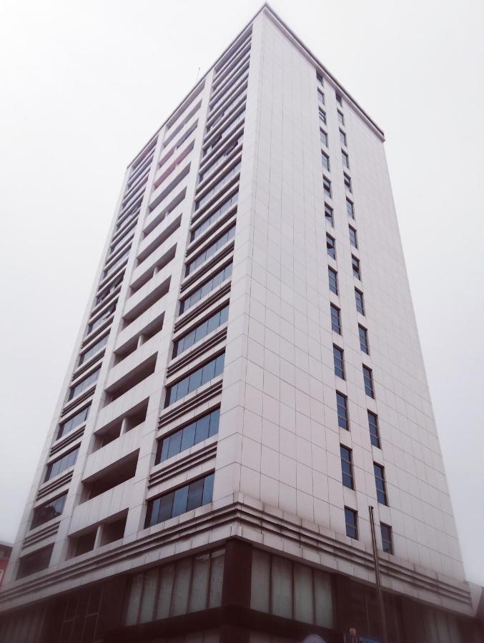 Academia Aparthotel *