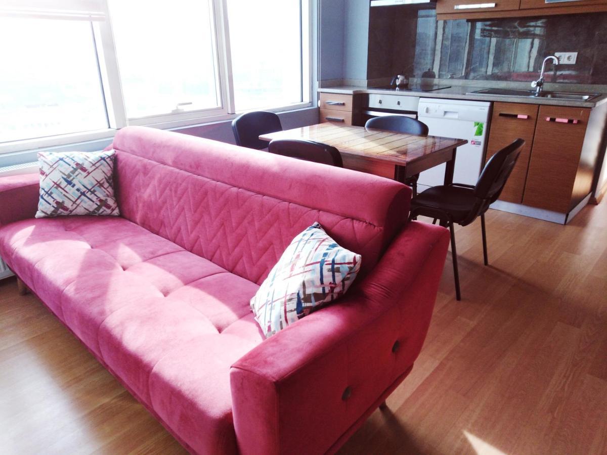 Academia Aparthotel *