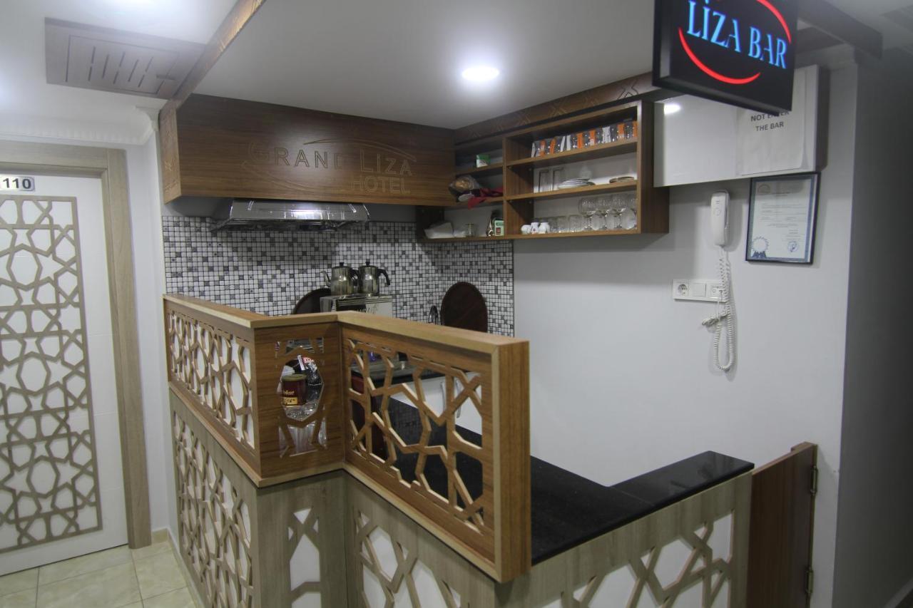 Grand Liza