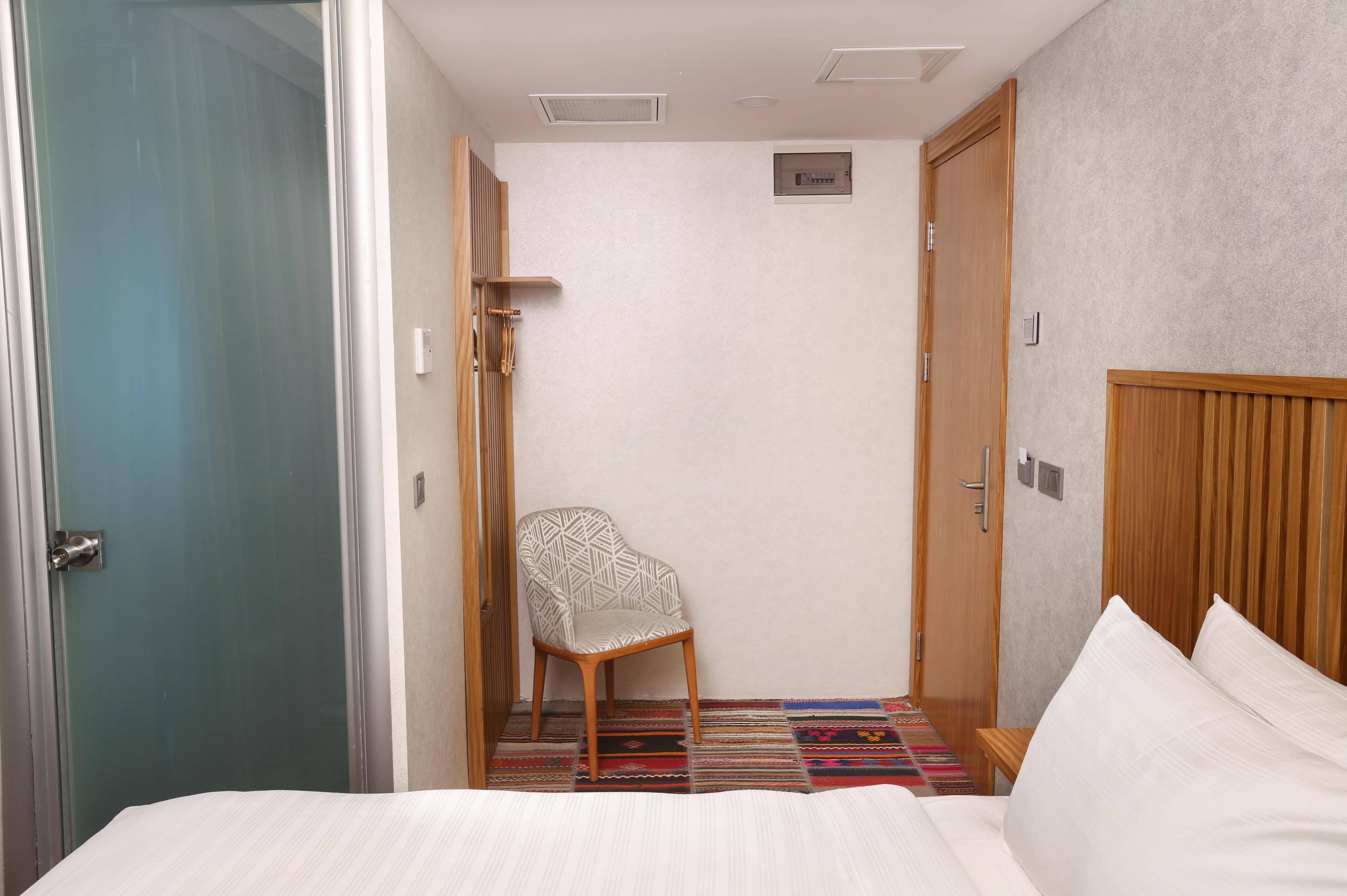 Hotel Discovery 3*