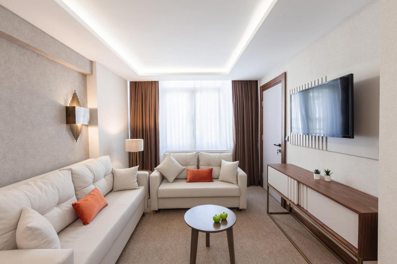 Hotel Sherry Karakoey