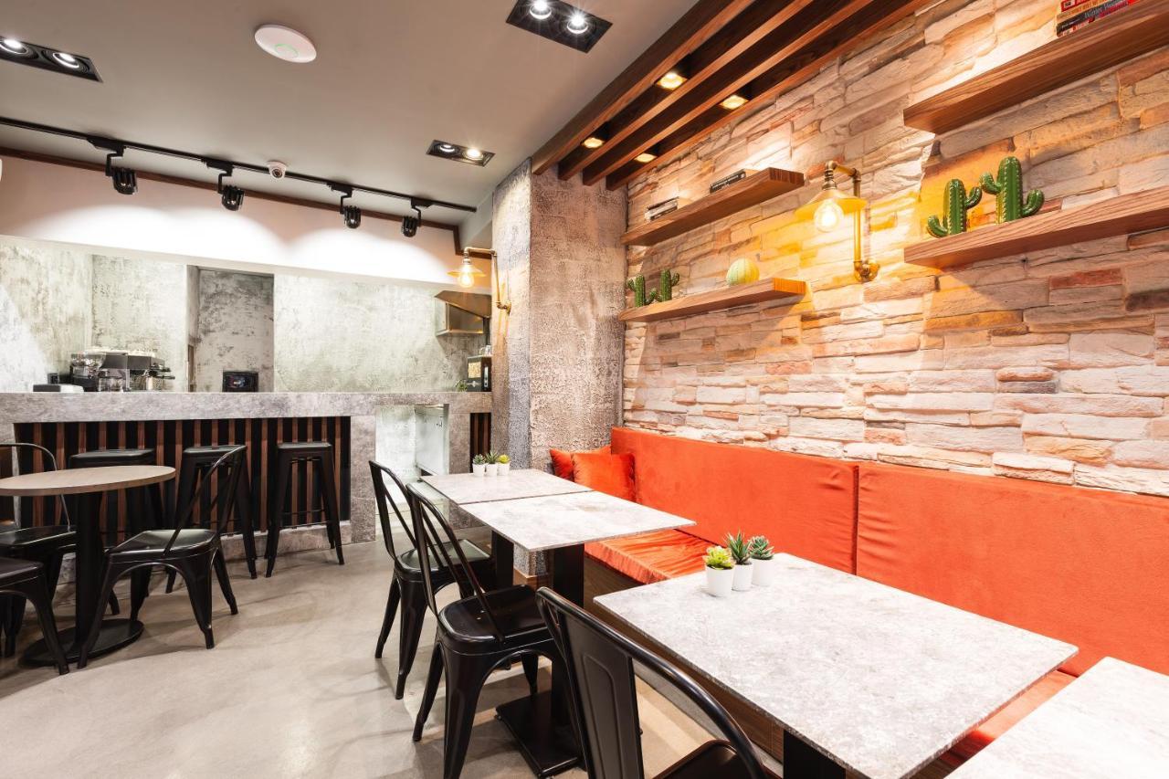 Sherry Karakoey Istanbul