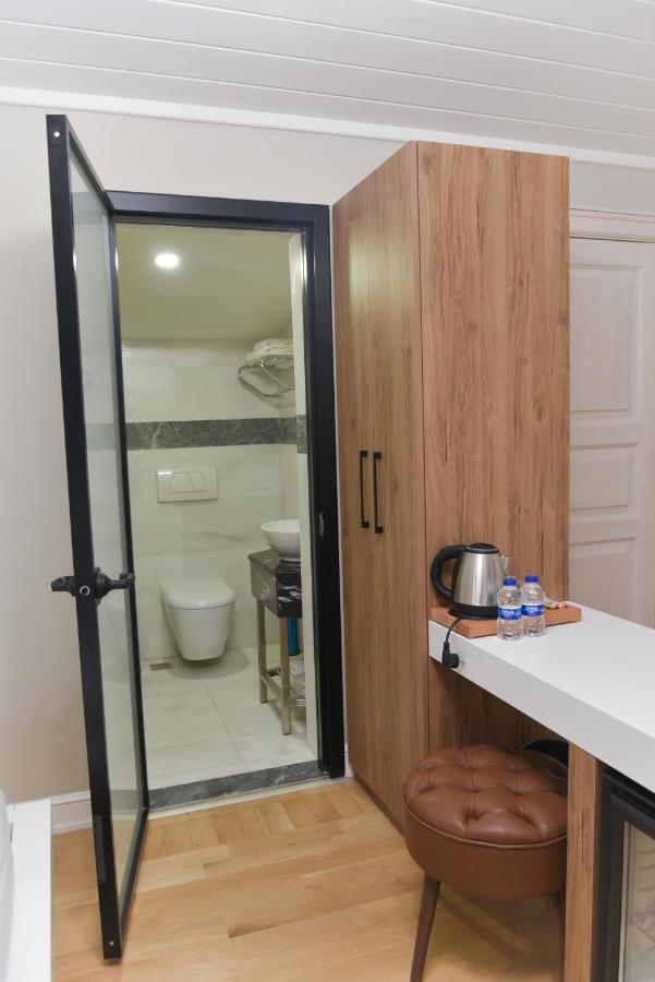 Otel Luxir