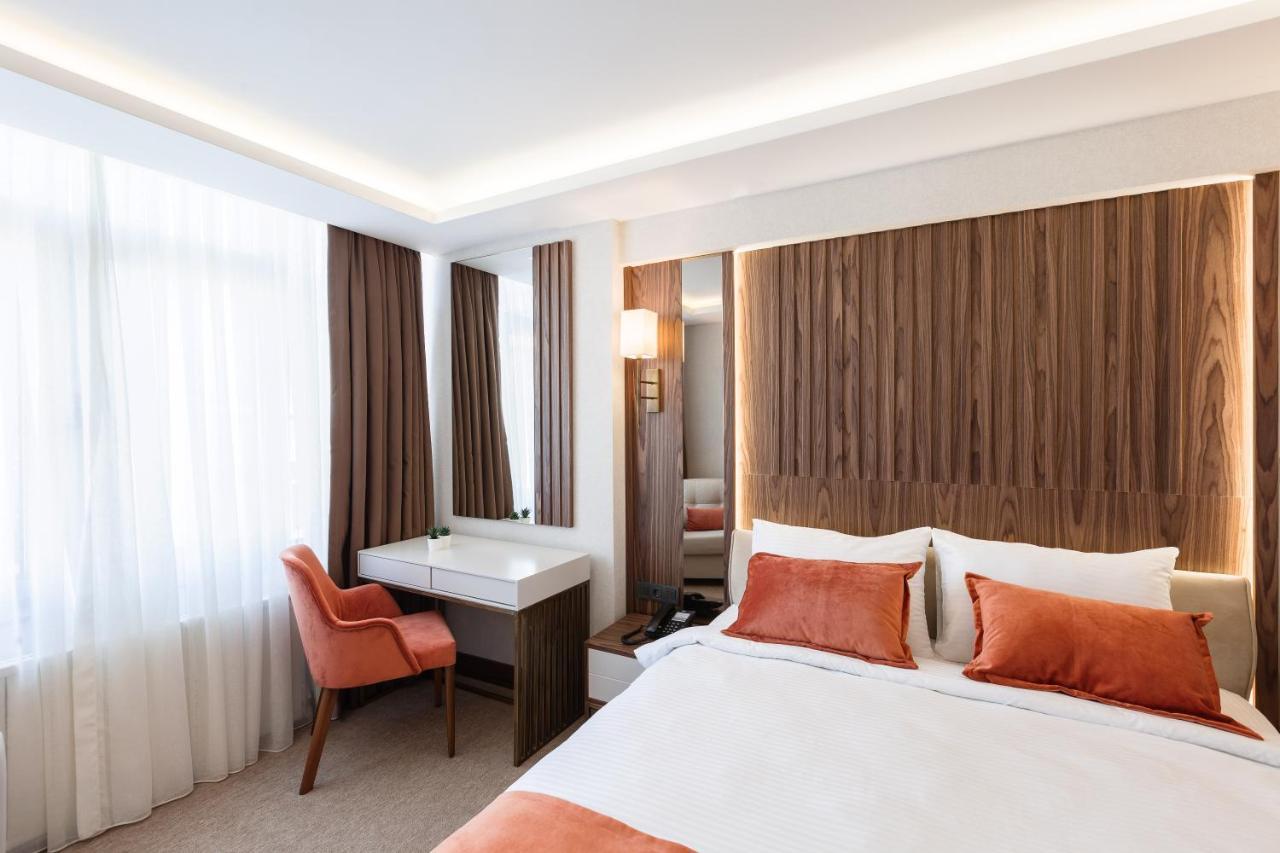 Hotel Sherry Karakoey 2*