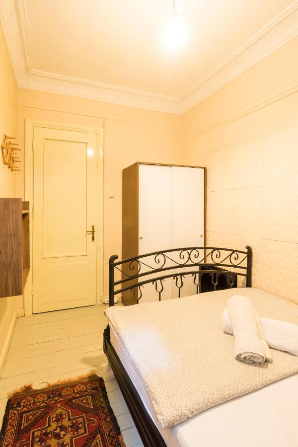 Hostel Levanten *
