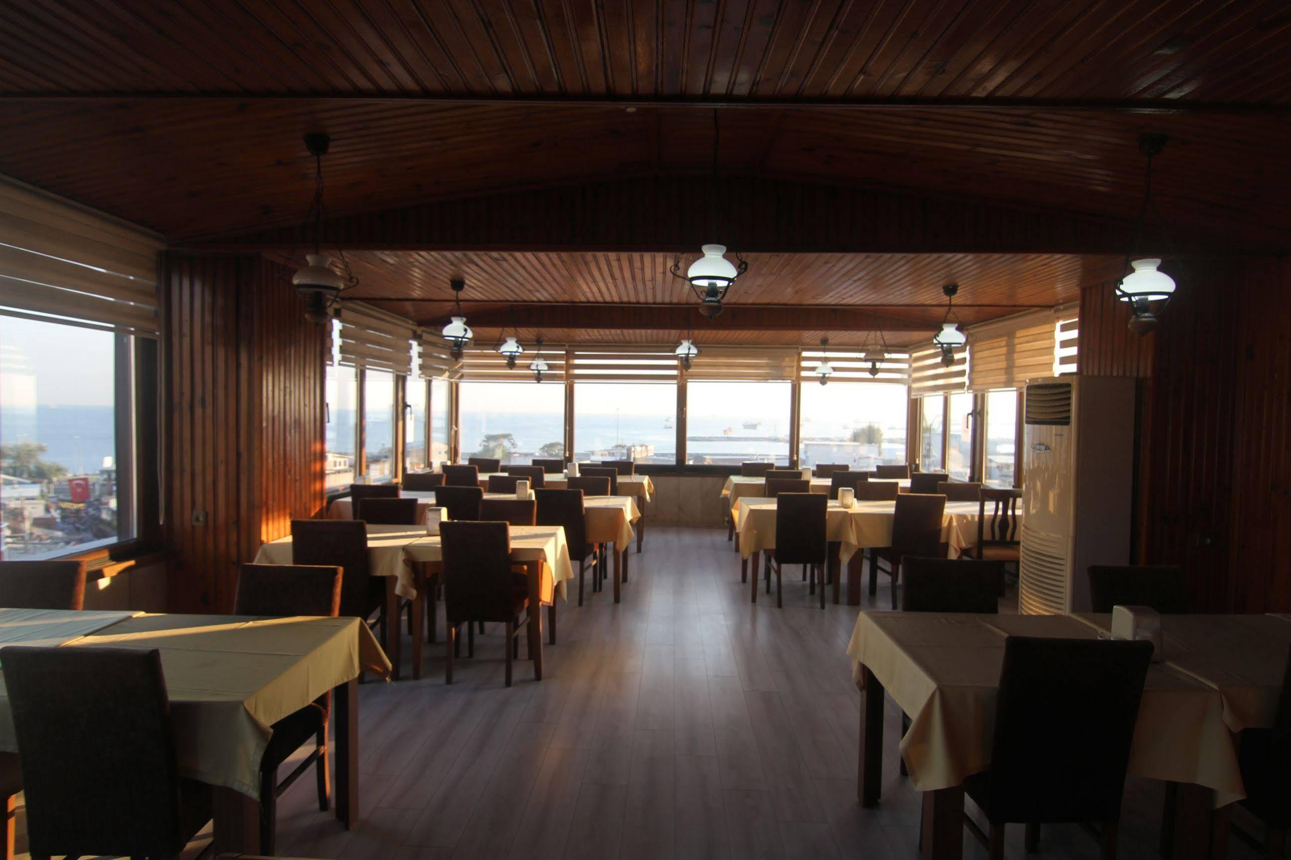 Grand Liza Hotel