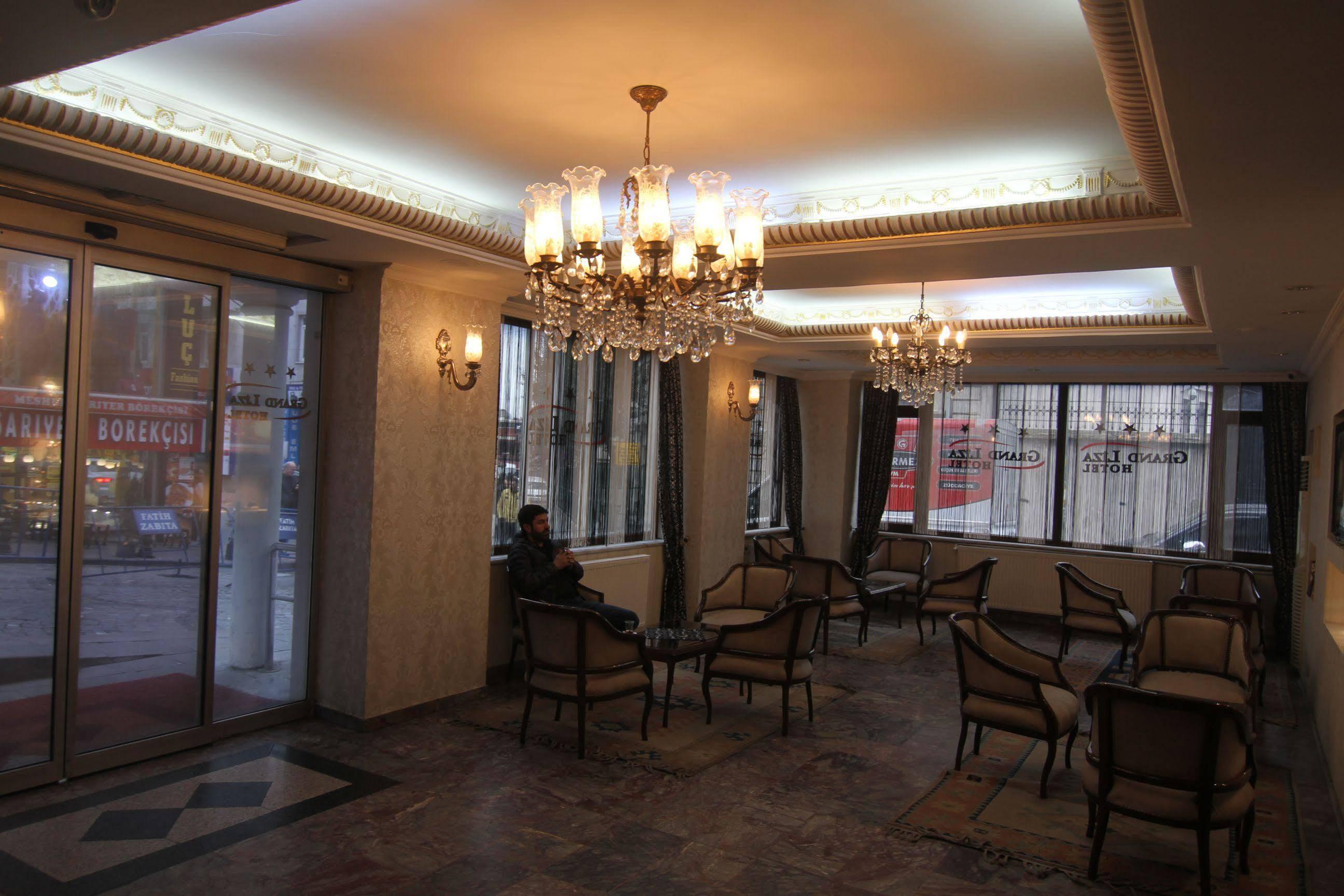Grand Liza Hotel