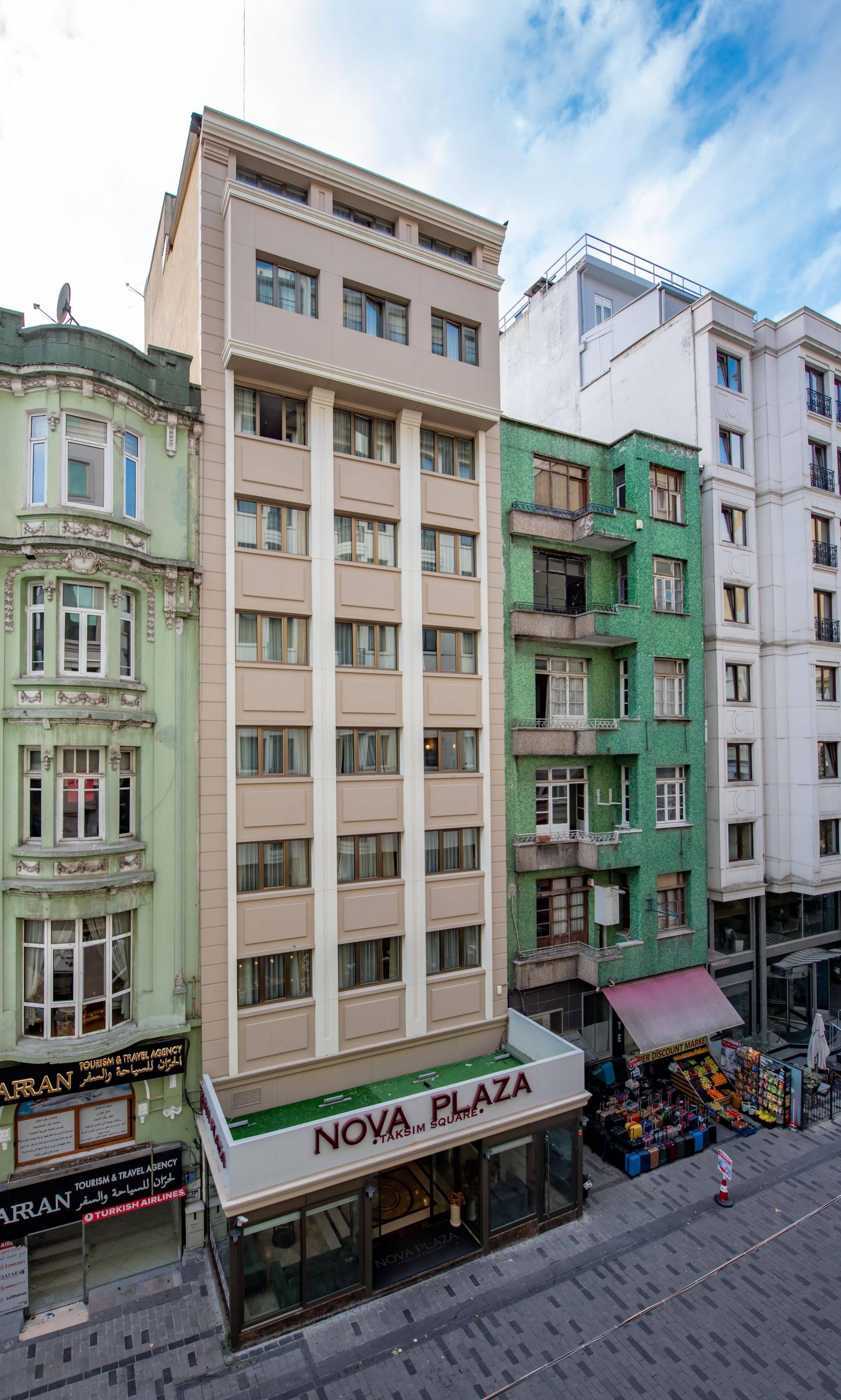 Nova Plaza Taksim Square Hotel 4*
