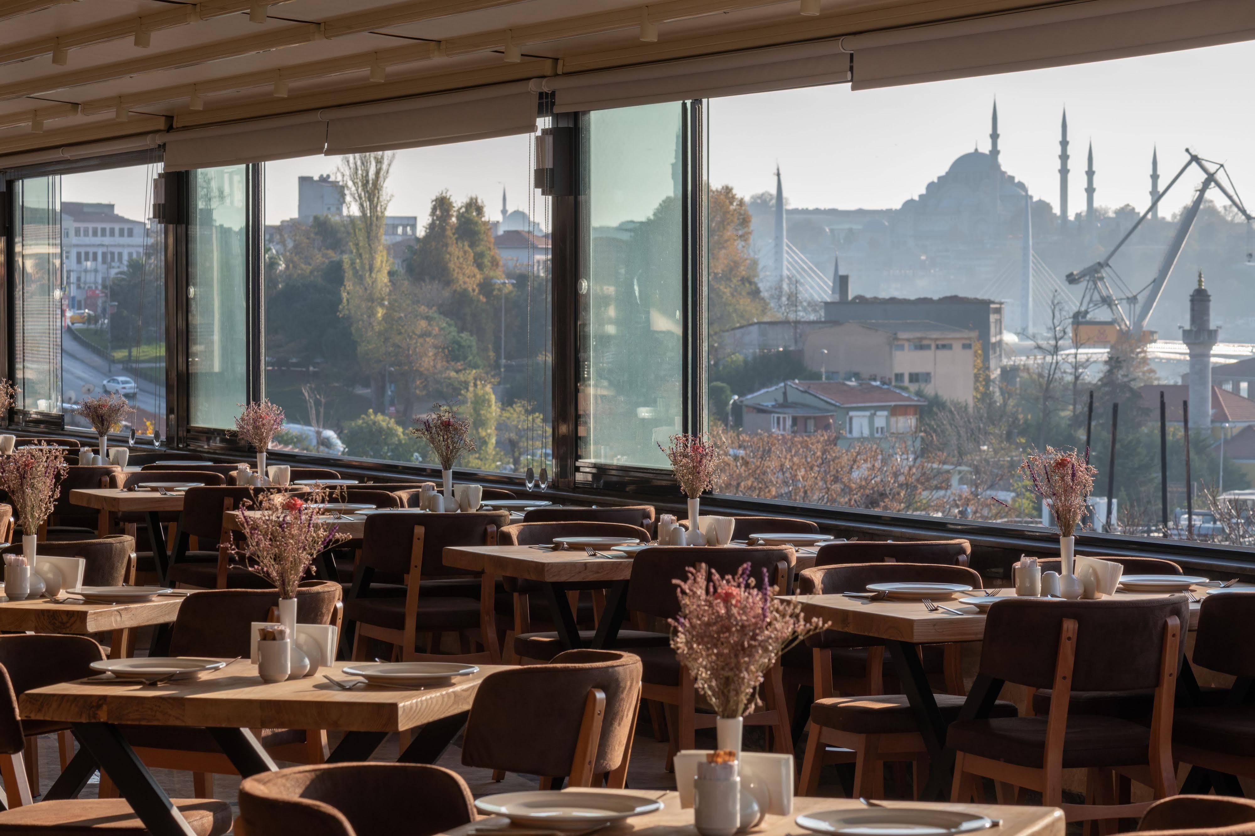 Bvs Bosphorus Pera