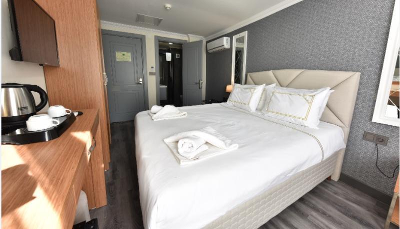 Almina Hotel 3*