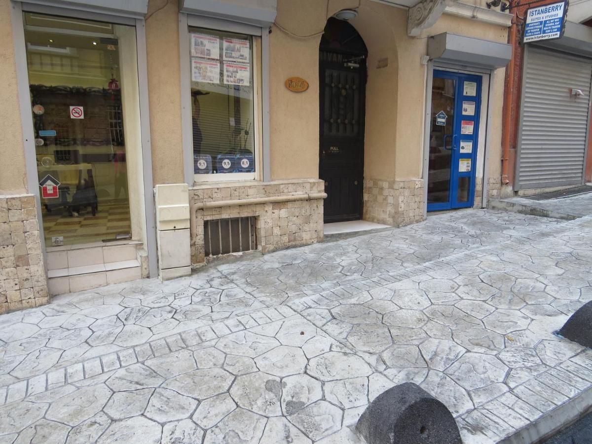 Aparthotel Istanberry - Pera 2*