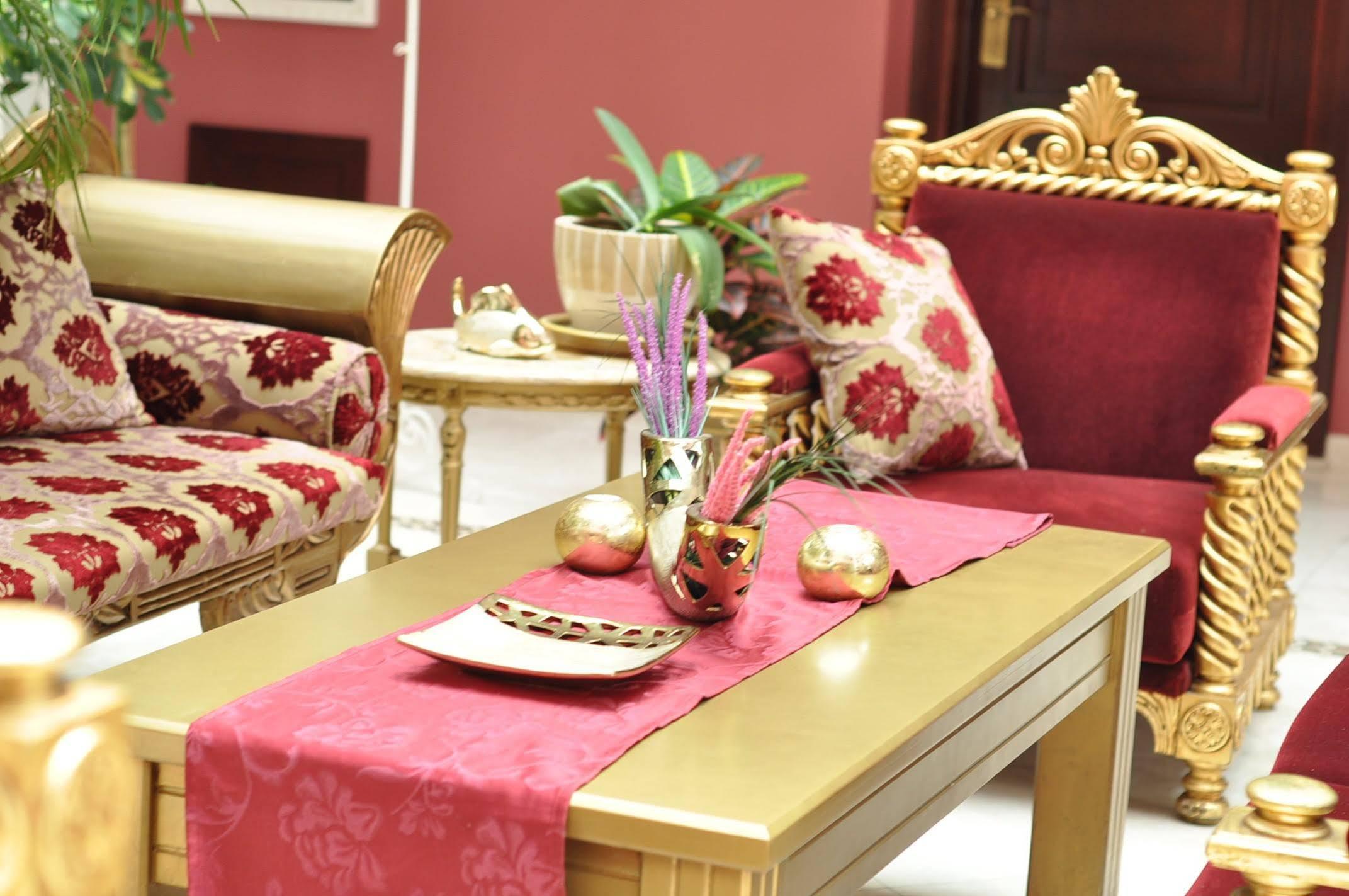 Chatto Hotel 3*