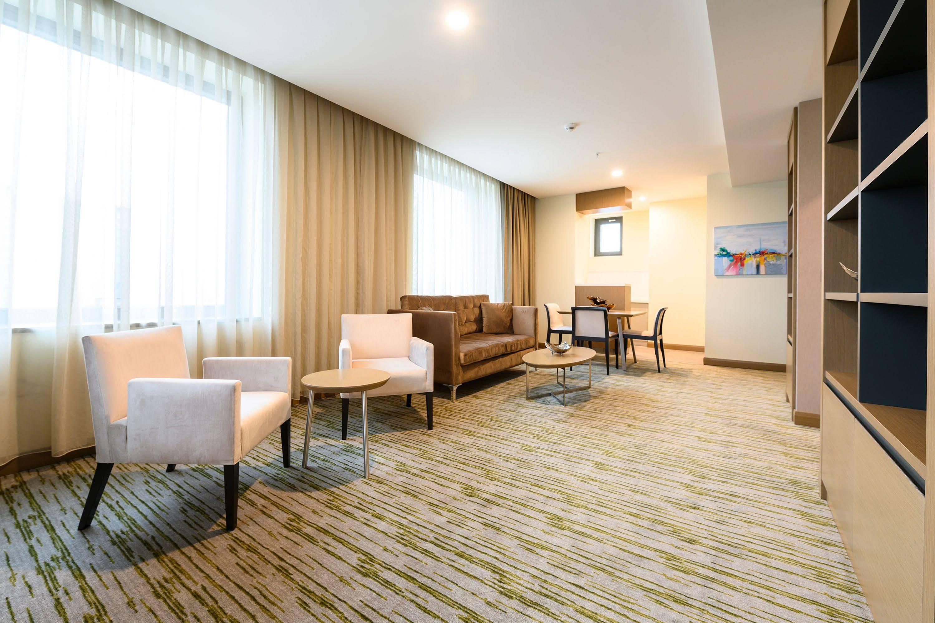 La Quinta By Wyndham Gunesli 5*