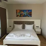 Leader Mansion Hotel & Sauna
