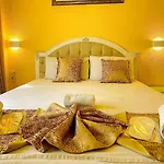 Elisa Hotel