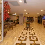 Vision Deluxe Hotel