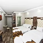 The Queen Suite