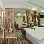 The Queen Suite