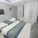 Robin Hood Hotel