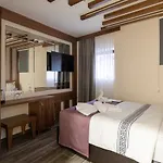 Hotel Dı Poesıa