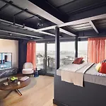 Stay Lab Residence