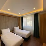 Pege Hotel