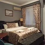 La Mer Boutique Hotel