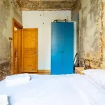 Sincere Istanbul Experience In Galata Area.