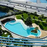 Lux 2 Room Suite Apartment With Seaview In Center