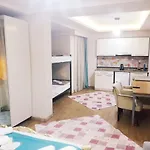 Daylight Apart Hotel
