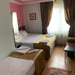 Emagine Hotel