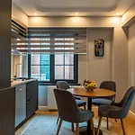 Sala Suites