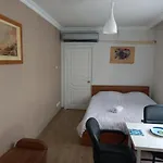 Silent Corner 6