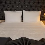Mount Ararat Hotel