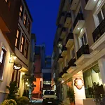 Elyka Hotel