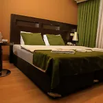 Letter Hotel