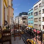Pi Home & Apartments