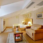 Delita City Hotel