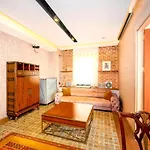 O\'Pera Okanli Suites
