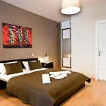 Cozy Suites