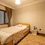 Spacious And Comfy 2Br In The Heart Of Cihangir
