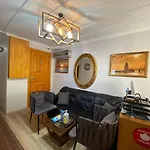 New Cherry Hotel