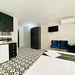 Refreshing Studio Flat In Kabatas Beyoglu