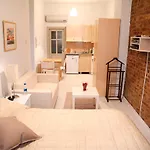 Gen Suites Pera