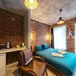 Classy Furnished Studio In The Heart Of Karakoey