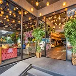 Rhiss Hotel Maltepe