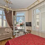 Iq Houses Apartment Taksim