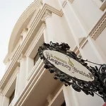 Glk Premier Regency Suites & Spa